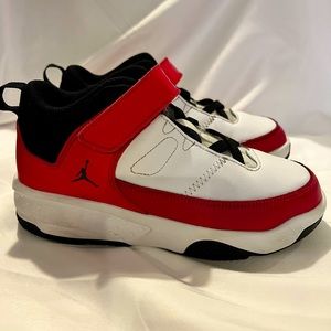 Girls size 1.5 Air Jordan’s